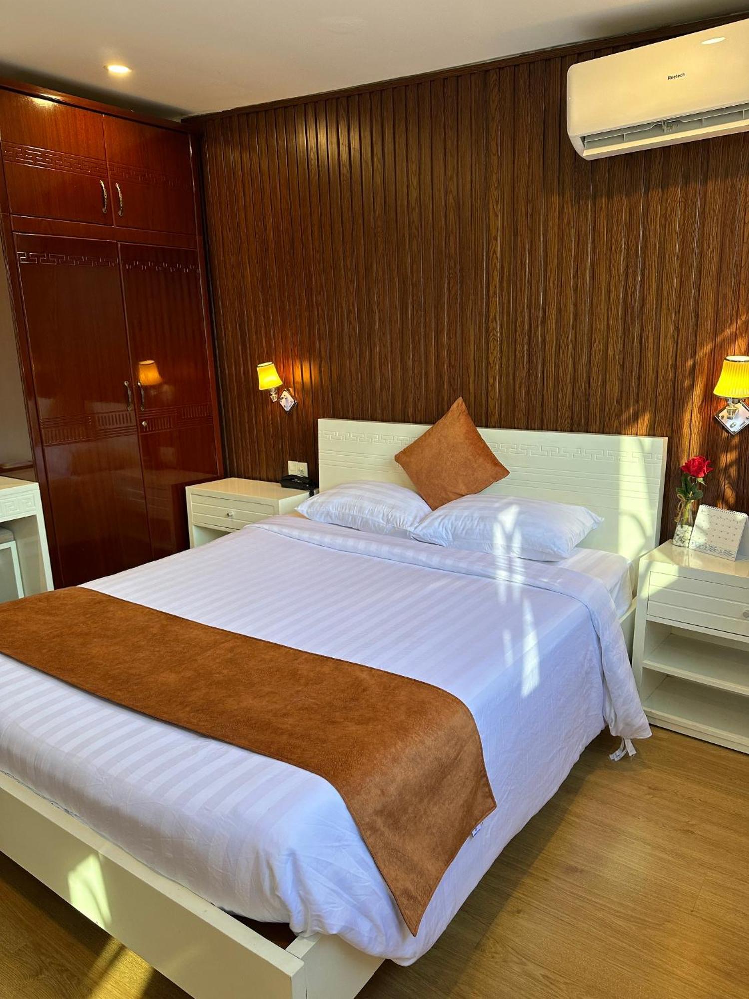 Paragon Hotel Pmh Ho Chi Minh City Exterior photo