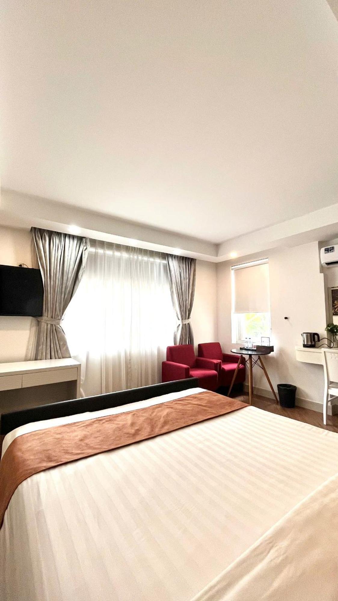 Paragon Hotel Pmh Ho Chi Minh City Exterior photo